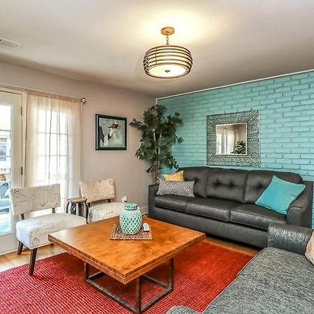 Amazing Locale 2Kingbr 1Bth Villa Канзас Сити Екстериор снимка