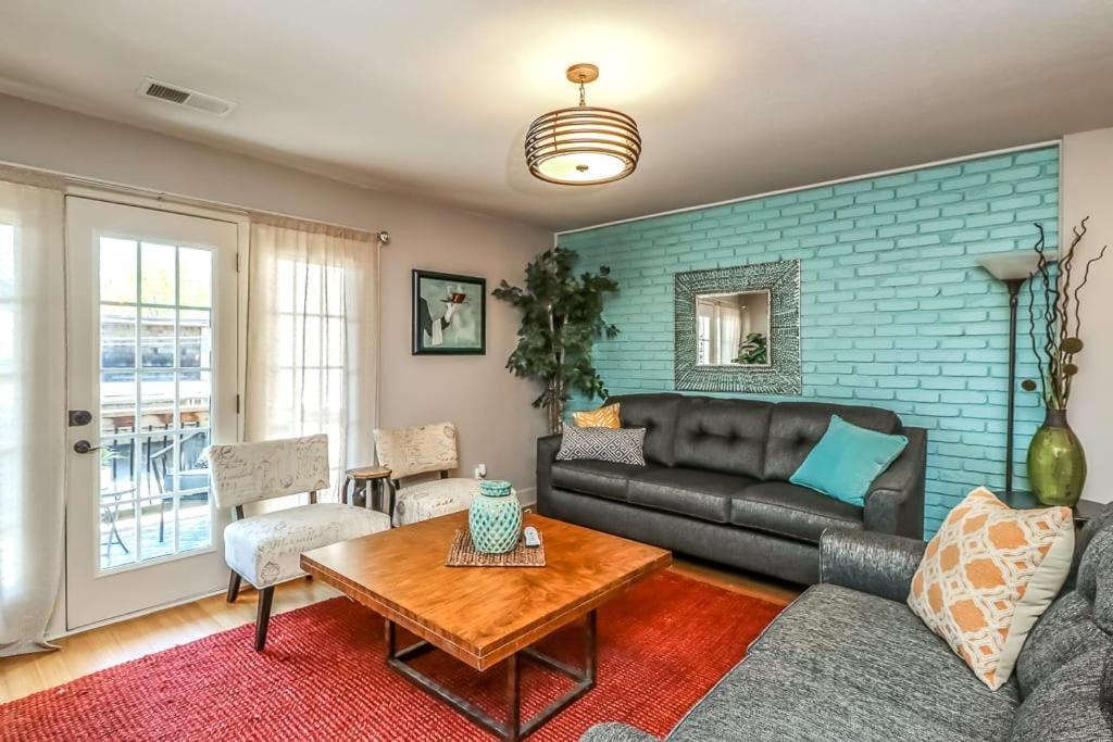 Amazing Locale 2Kingbr 1Bth Villa Канзас Сити Екстериор снимка